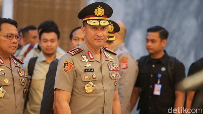 komjen-suyudi-segera-dilantik-prabowo-jadi-kapolri-siang-ini-1790831976494_169