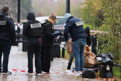 Ngeri Penembakan di Pinggiran Paris, 1 Orang Tewas dan 4 Terluka
