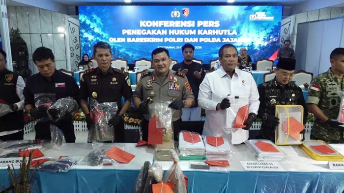 polri-tetapkan-20-korporasi-jadi-tersangka-karhutla-1793249916653_169