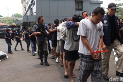 Ngeri Tawuran Maut 4 Gangster di Jakbar