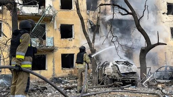 Rusia Serang Ukraina Timur, 4 Orang Tewas