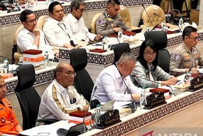 Topics Covered: Wamen PU Dorong Percepatan Pembebasan Lahan untuk Atasi Perlintasan Sebidang KA