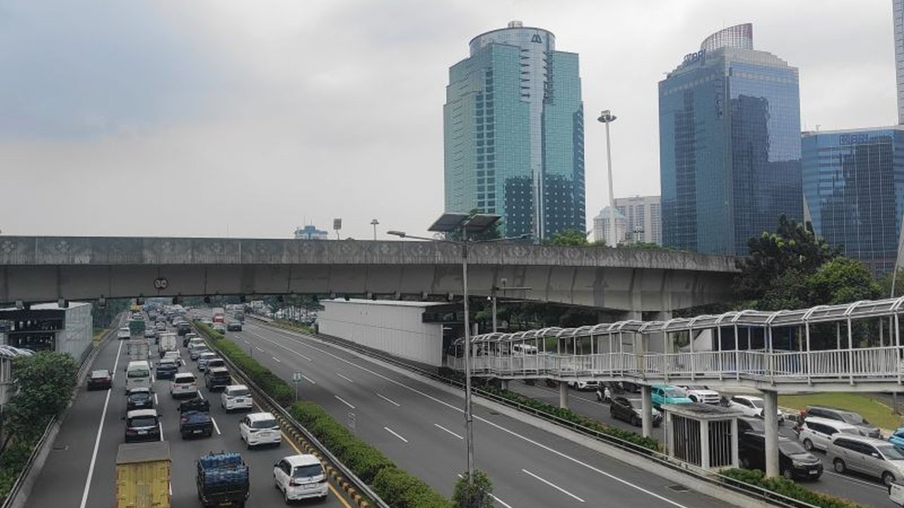 BMKG: Prakiraan Cuaca Jakarta Idul Adha, Mayoritas Cerah Berawan dengan Potensi Hujan Ringan