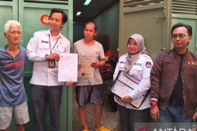 Facing Challenges: KPU Jakarta Barat Intensifkan Coktas, Pastikan Pembaruan Data Pemilih Akurat dan Bersih