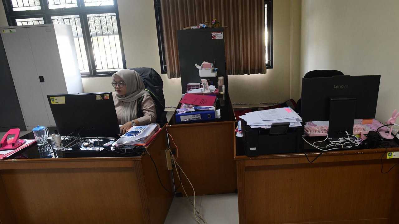 Main Agenda: Konflik Timur Tengah Masih Memanas, WFH Jumat Resmi Diperpanjang