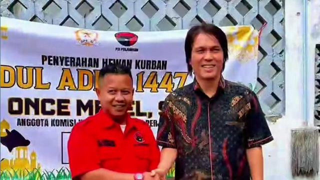 Dermawan di Hari Raya, Once Mekel Sumbang 2 Sapi dan 25 Kambing untuk Kurban