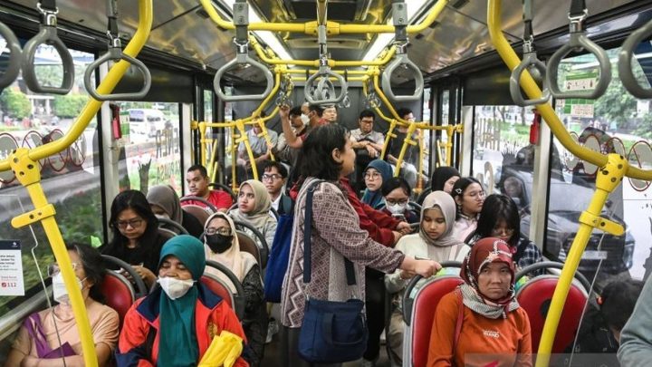 Special Plan: Tren Transportasi Publik di Indonesia: Jakarta Melonjak, Daerah Lain Terkendala Infrastruktur