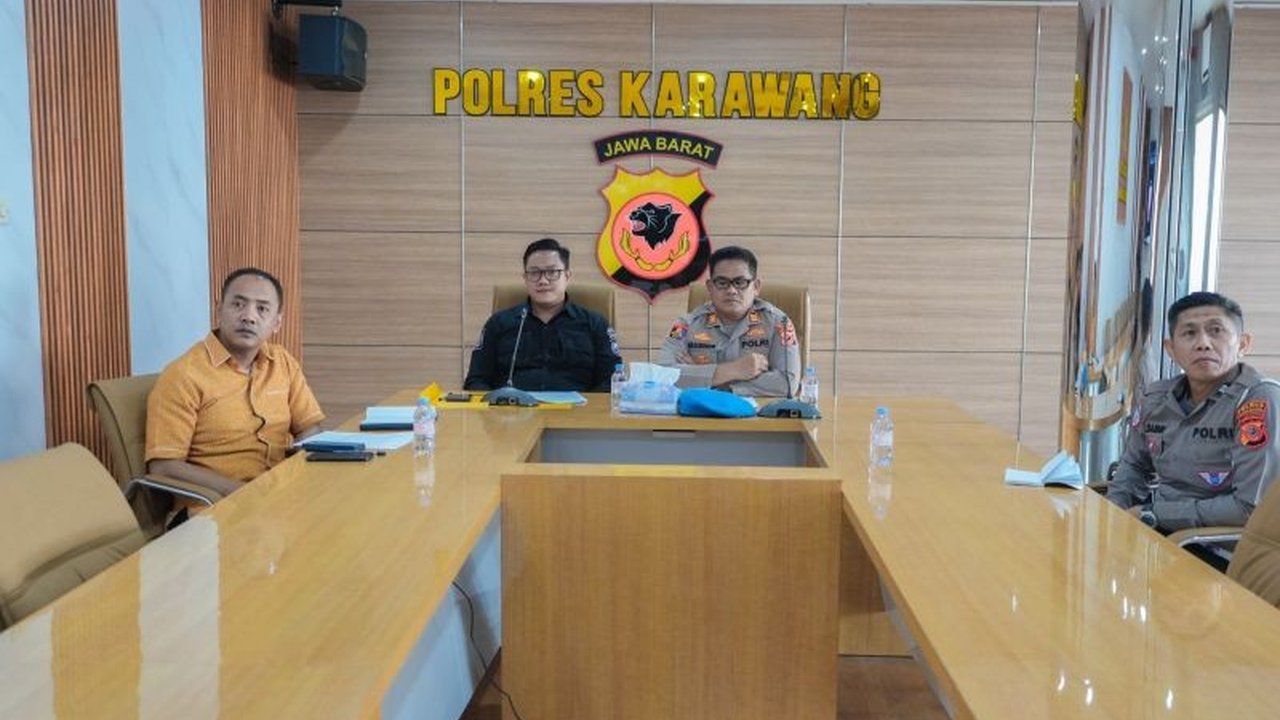 Polres Karawang Perketat Pengawasan Layanan SIM, Tegas Cegah Pungli dan Percaloan