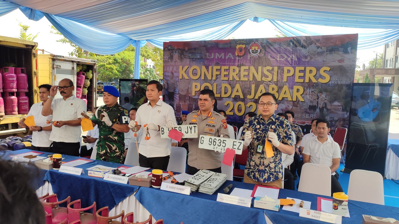 Polda Jabar Bongkar 17 Kasus Penyalahgunaan BBM dan Elpiji Subsidi, 31 Orang Diciduk