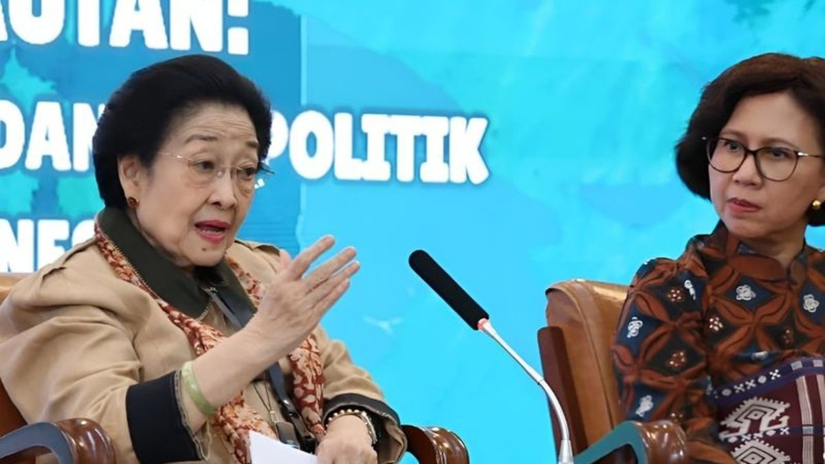 150301.552-megawati-dorong-geopolitik-laut-jadi-pusat-inovasi-dan-kemajuan-nasional-1