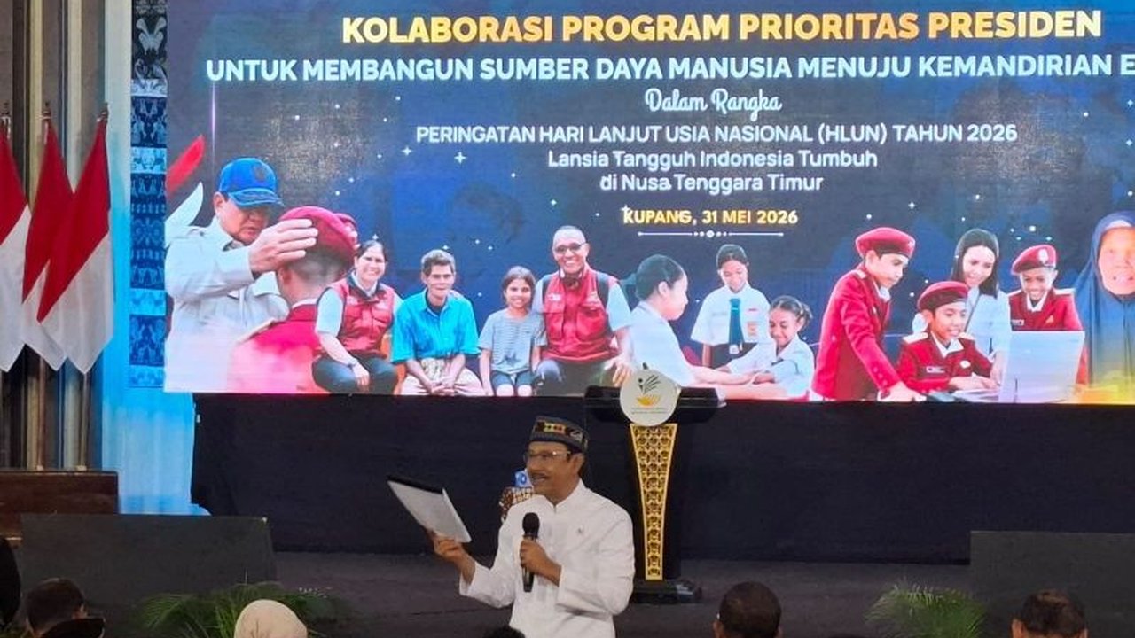 Mensos Saifullah Yusuf Beri Apresiasi Tinggi pada Penampilan Siswa SRMP Kupang yang Penuh Bakat