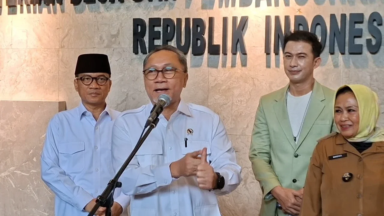 Buka Munas II PAPDESI 2026, Menko Zulhas Dorong Percepatan Koperasi Desa