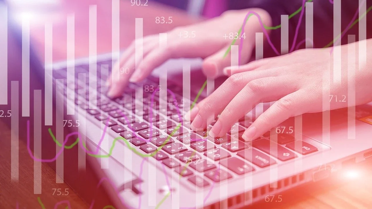 Tekanan Ekonomi Global dan Relokasi Masif Bayangi Bisnis Jaringan Telekomunikasi
