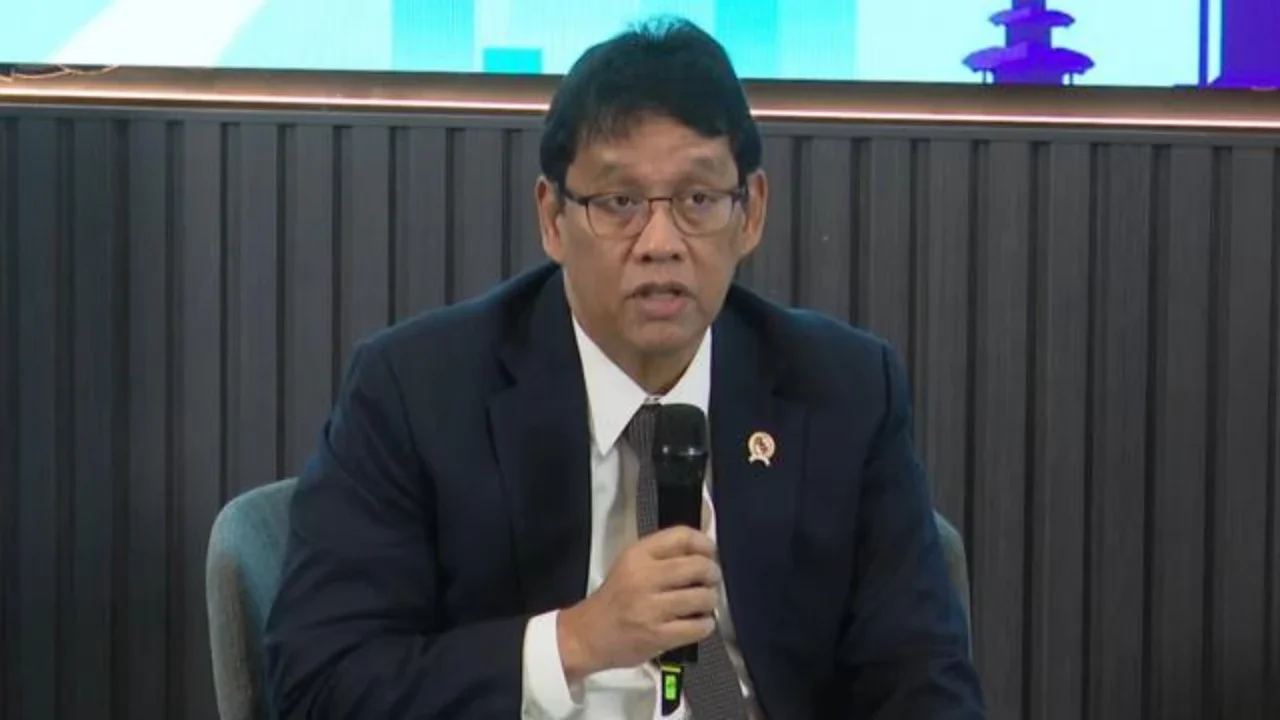 Kurs Rupiah Tembus Rp17.500 per USD, Menkeu Purbaya: APBN Masih Relatif Aman