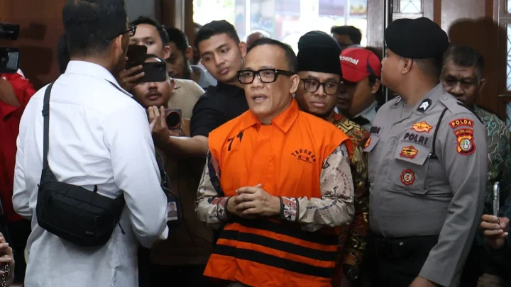 What Happened During: KPK Jelaskan Alasan Pasal Noel Eks Wamenaker Bergeser dari Pemerasan ke Suap