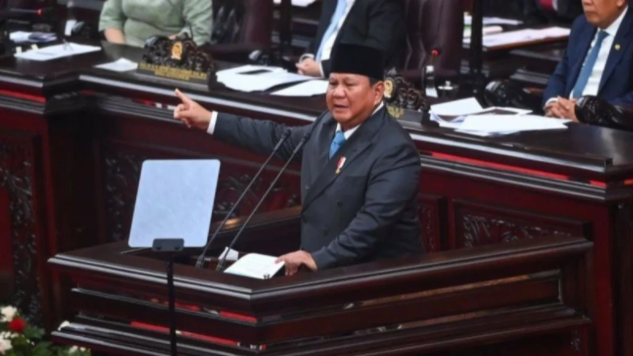 Prabowo Beri Taklimat ke 1.000 Siswa Calon Jenderal TNI-Polri