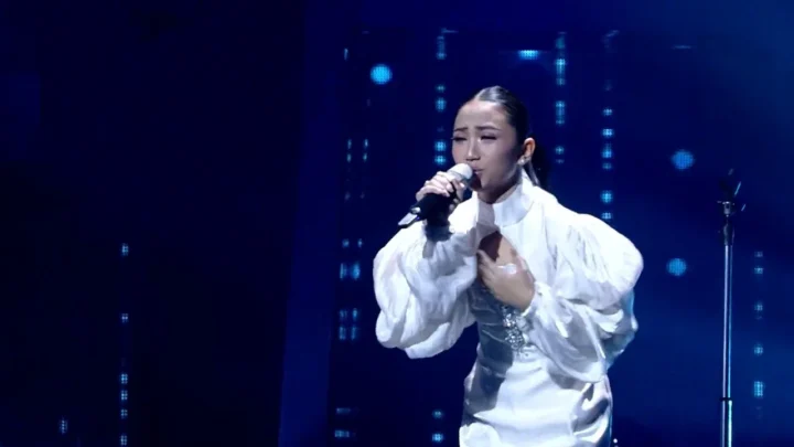 Latest Program: Felicia dan Sheera Guncang Panggung The Icon Indonesia, Empat Judges Kompak Standing Ovation