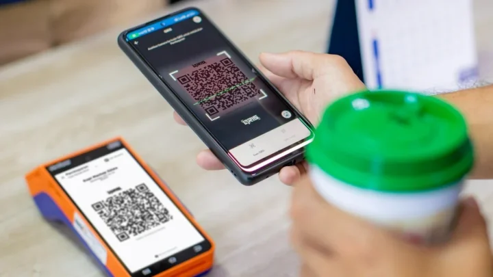 Latest Program: Perluas Ekosistem Pembayaran QRIS Cross Border BI, Merchant BRI Sudah Terhubung dengan Alipay dan UnionPay