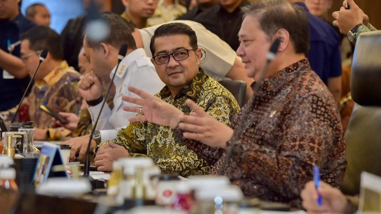 Menteri Ekraf: Pemerintah Sepakati Turunkan PPh Royalti Penulis