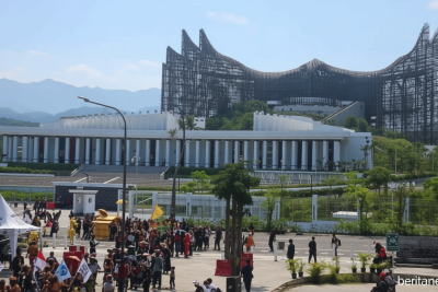 Topics Covered: Pemindahan IKN Belum Final, DPR: Tunggu Keputusan Presiden