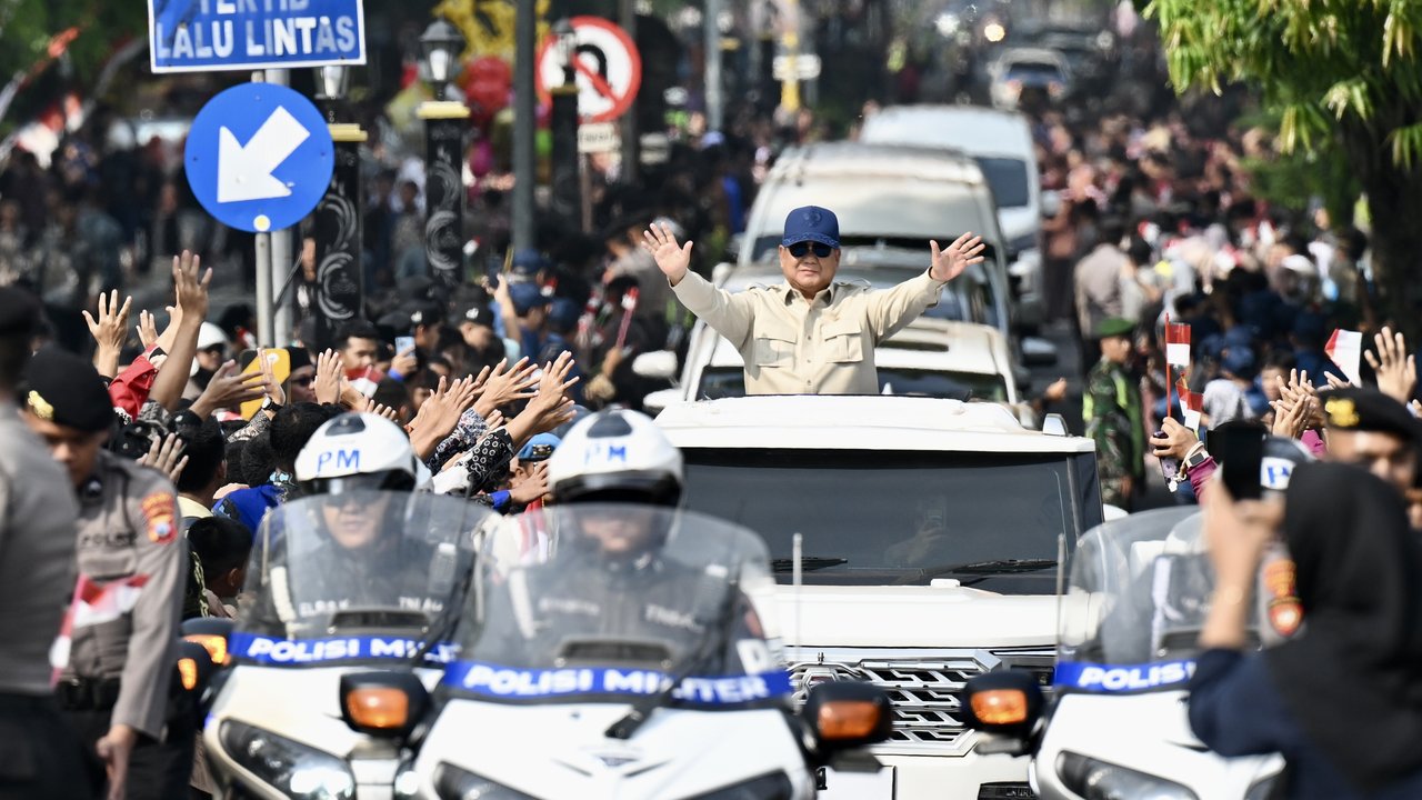 Presiden Prabowo Sentil TNI-Polri saat Resmikan Museum Marsinah: Perbaiki Diri, Bersihkan Diri, Berani Koreksi!