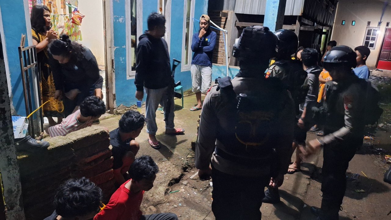 Historic Moment: Aksi Barbar Geng Motor di Maros Serang Warga Pakai Busur dan Parang, Begini Nasibnya di Tangan Polisi