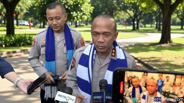 Latest Program: Kapolda Jabar Ajak Bobotoh Rayakan Kemenangan Persib dengan Tertib, Jaga Keamanan dan Ketertiban Masyarakat