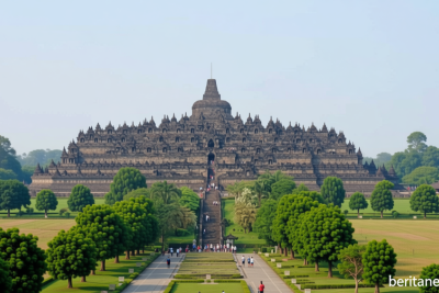 Main Agenda: Wisata di Candi Borobudur saat Waisak Tetap Dibuka hingga Pukul 14.00 WIB