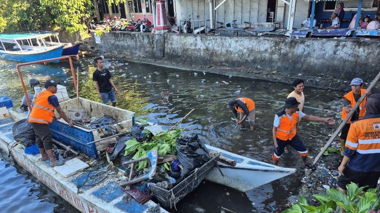 Pemkot Makassar Terapkan Sistem Penghargaan dan Sanksi untuk Tingkatkan Pengelolaan Sampah Makassar