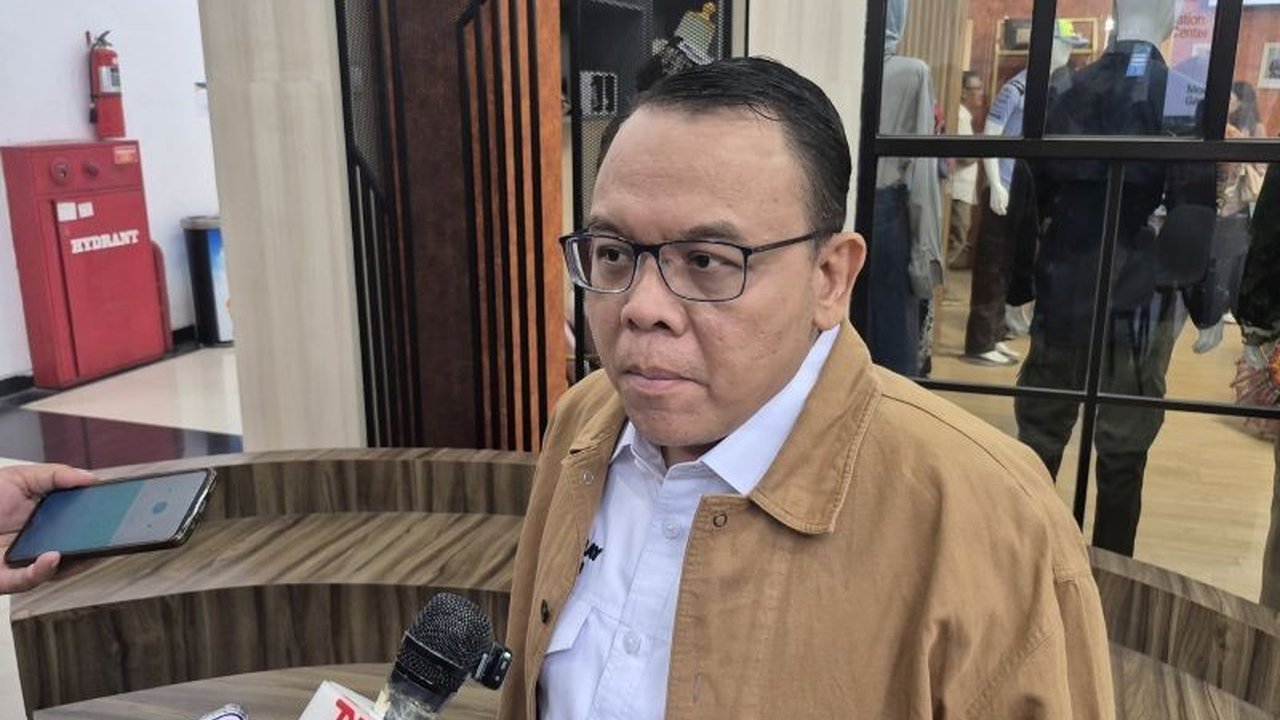 Nobar Piala Dunia 2026: Komisi VII DPR Dorong Penguatan Ekonomi Rakyat dan Kebersamaan