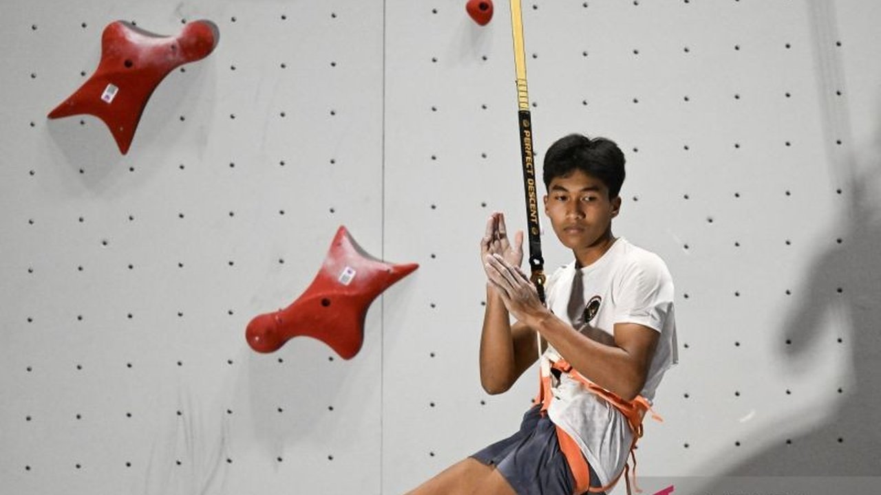 Historic Moment: Antasyafi Robby Al Hilmi Raih Perak di World Climbing Series Madrid 2026, Kibarkan Merah Putih