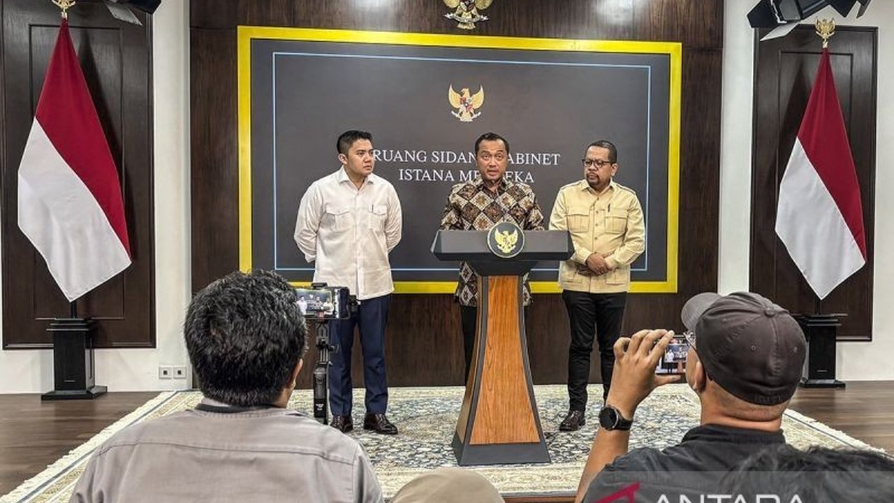 Politik Sepekan: Pencopotan Kepala BGN, Bantahan Isu Menkeu, hingga Fokus Ekonomi Nasional