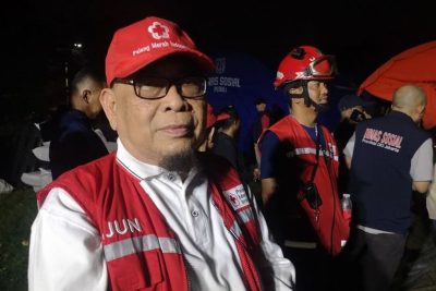 What Happened During: PMI Jakpus Gerak Cepat Tangani Pengungsi Kebakaran Kemayoran, Siapkan Bantuan Medis dan Tenda