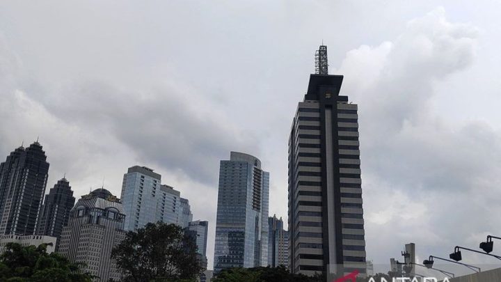 Latest Program: Prakiraan Cuaca BMKG: Mayoritas Wilayah Indonesia Berawan hingga Hujan pada Minggu Ini