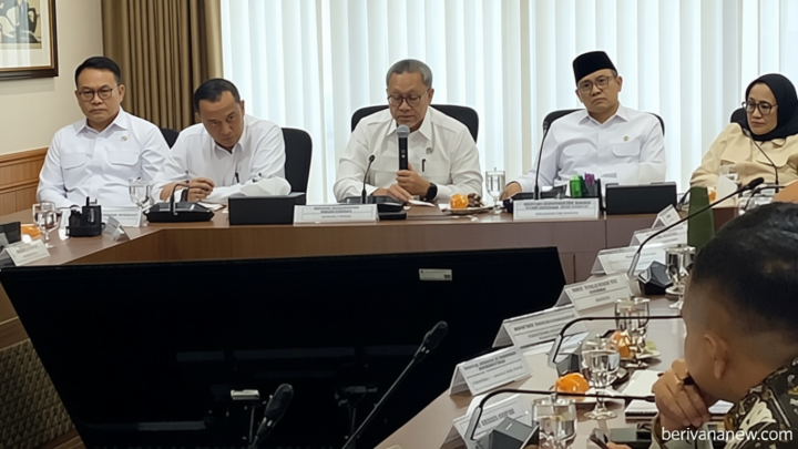 Main Agenda: Zulhas Ungkap Jual Beli Titik SPPG Bikin Anggaran Program MBG Boros, Minta Waktu Sebulan Berbenah