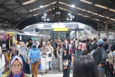 Important Visit: Libur Panjang Iduladha, 61.000 Penumpang Kereta Api Padati Kota Bandung