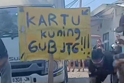 New Policy: Viral Warga Blora Tanam Pohon Pisang di Jalan Rusak, Tantang Gubernur Jateng Tinjau Langsung Lokasi
