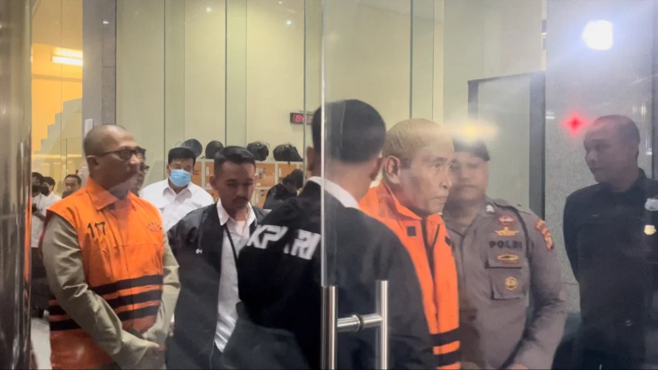 Kasus Kuota Tambahan Haji Memanas, KPK Tahan Dua Pihak Swasta
