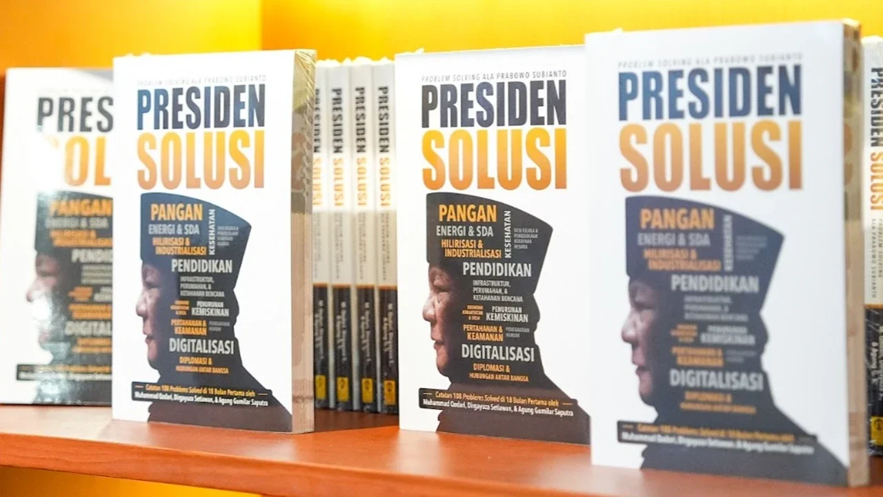 Buku ‘Presiden Solusi’ Rangkum 108 Persoalan yang Diselesaikan Prabowo dalam 18 Bulan