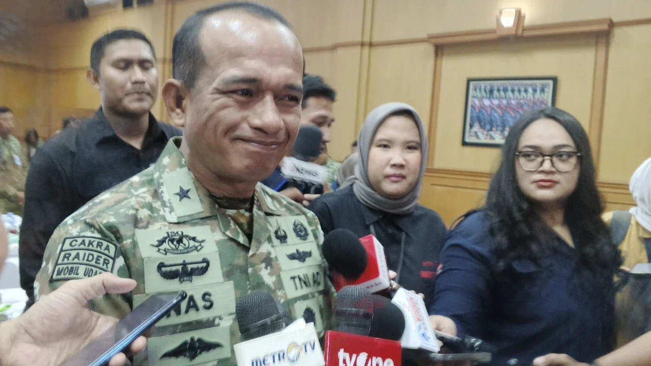 Main Agenda: TNI Buka Suara Terkait Kabar Bongkar Sekolah Diganti Koperasi Desa Merah Putih di NTT, Begini Faktanya