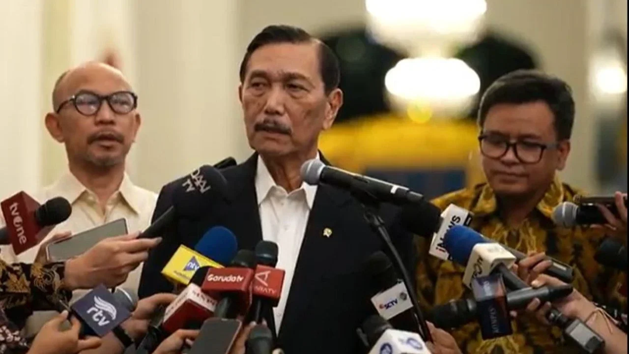 Luhut: Pemerintahan ini akan Berbasis Digitalisasi dengan Support AI