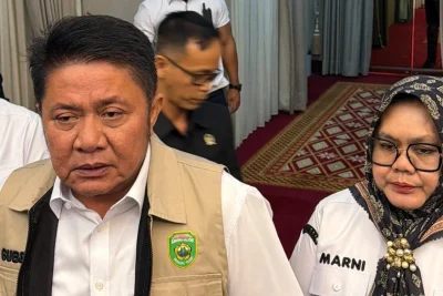Special Plan: Pesan Gubernur Herman Deru kepada Plt Bupati Muara Enim Sumarni: Tak Ada Alasan Setop Pembangunan