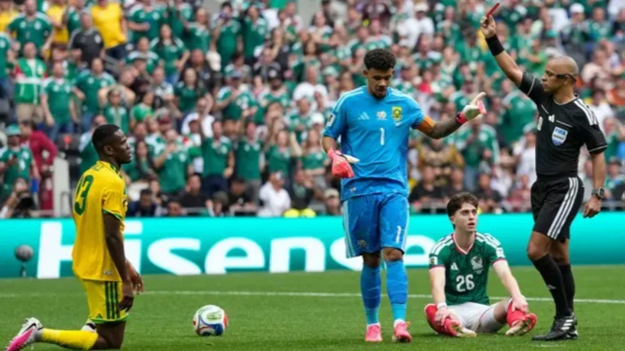 Deretan Bintang Piala Dunia 2026 Kompak Kenakan Sepatu Pink, Apa Maknanya?