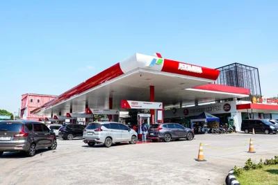 New Policy: Seskab Teddy: Harga Minyak Dunia Naik Drastis Maret, Pertamax Terpaksa Disesuaikan