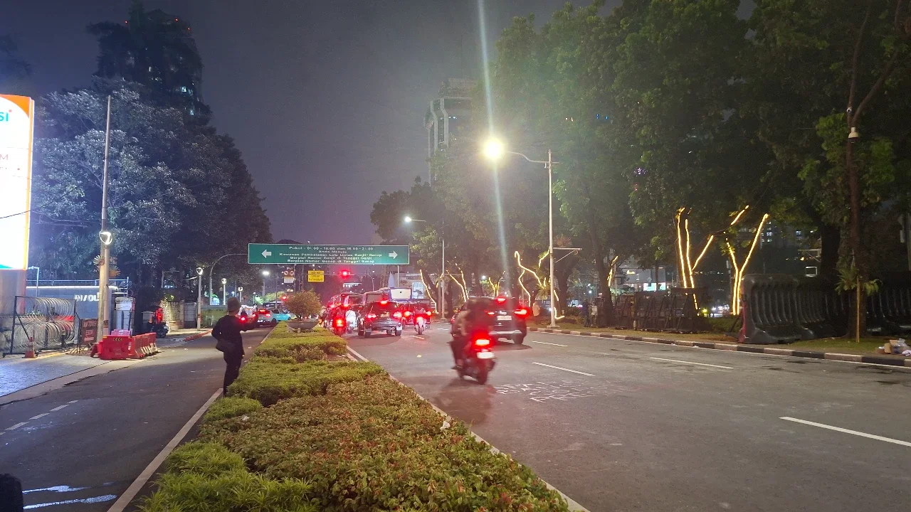 Main Agenda: Demo Mahasiswa Usai, Jalan Merdeka Selatan Kembali Dibuka untuk Umum