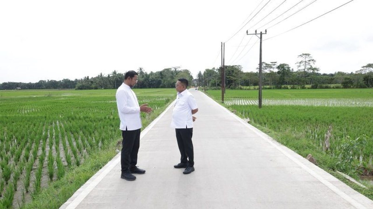 Pembangunan Infrastruktur Jalan Dongkrak Ekonomi Banten: Pertumbuhan Positif dan Daya Beli Petani Meningkat
