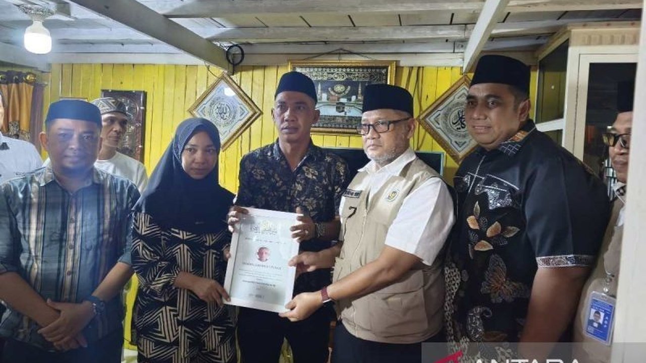 Menteri Haji Takziah ke Maros, Wujud Tanggung Jawab Pemerintah untuk Jamaah Wafat di Tanah Suci