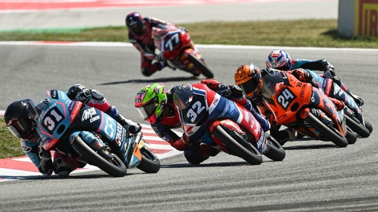 Ramadhipa Raih Kemenangan Perdana di Moto3 Junior 2026 Portugal, Pangkas Jarak Poin