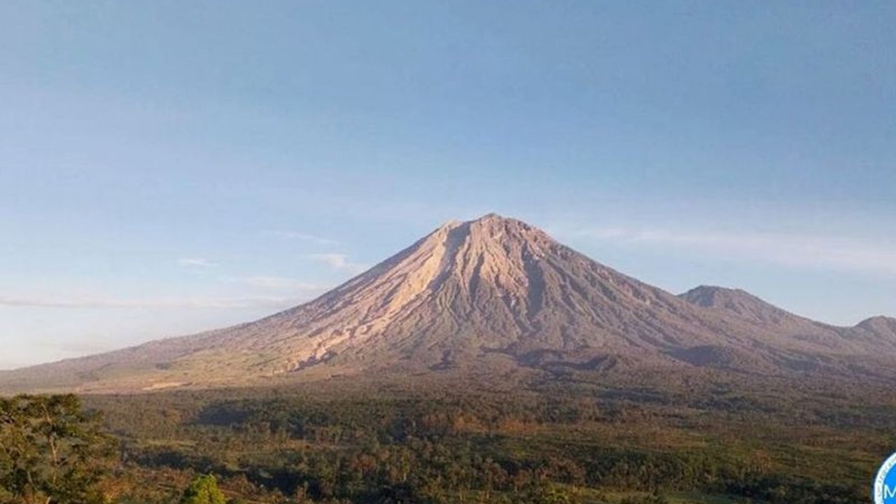 BPBD Lumajang Imbau Warga Tetap Waspada APG Semeru, Status Siaga Level III