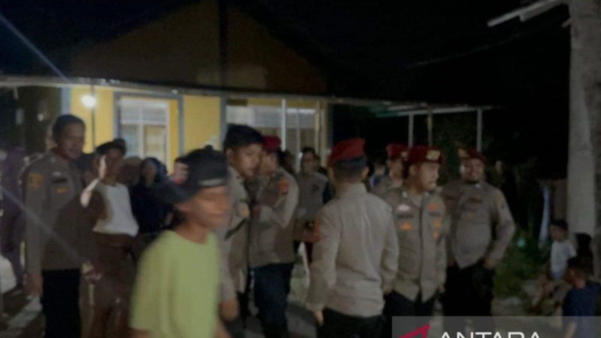 230052.978-polres-solok-kota-pastikan-informasi-teror-pocong-begal-di-medsos-hoaks-warga-diminta-tenang-1